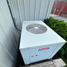 Commercial-Pressure-Washing-Metal-Siding-Cleaning-for-Shops-Turbo-Cleaning 5